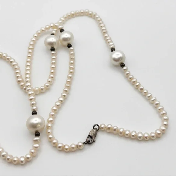 Cultured Pearl Necklace Sterling Silver Clasp and Bead Accents 925 Vintage - Picture 2 of 4
